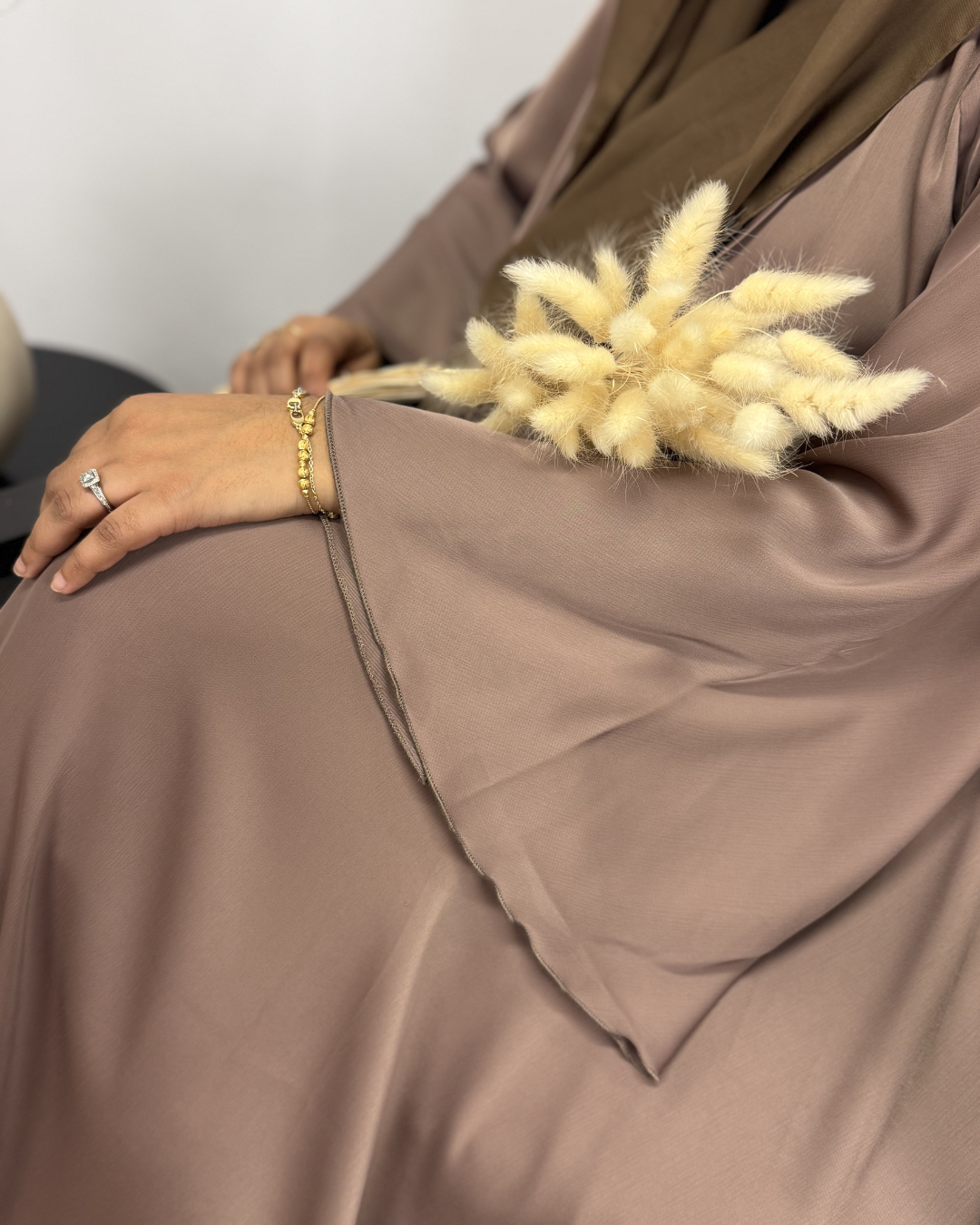 AMIRA ABAYA - MUTED PINK - Modesty