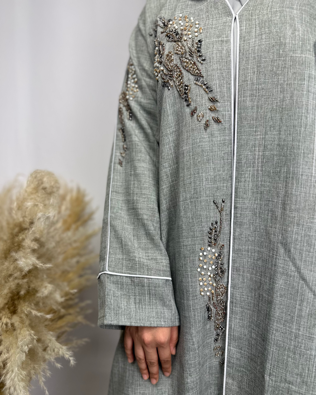 EMBELLISHED LINEN ABAYA - SAGE - Modesty