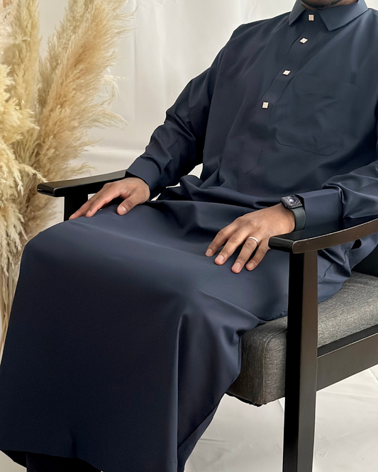 EXCLUSIVE SAUDI THOBE - NAVY - Modesty