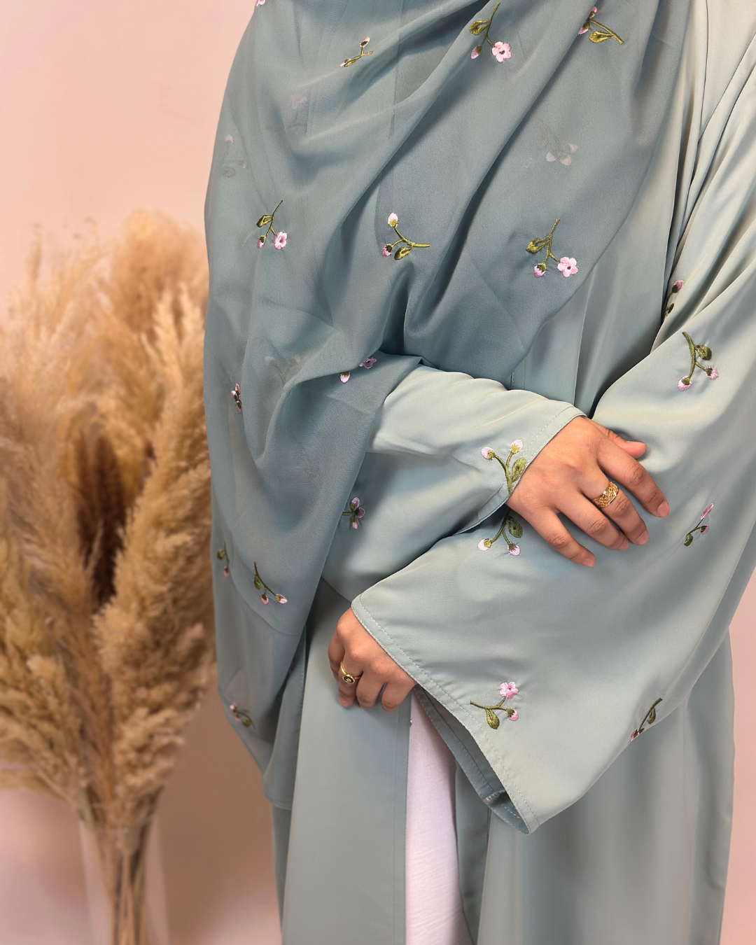 DALIA ABAYA - AQUA - Modesty