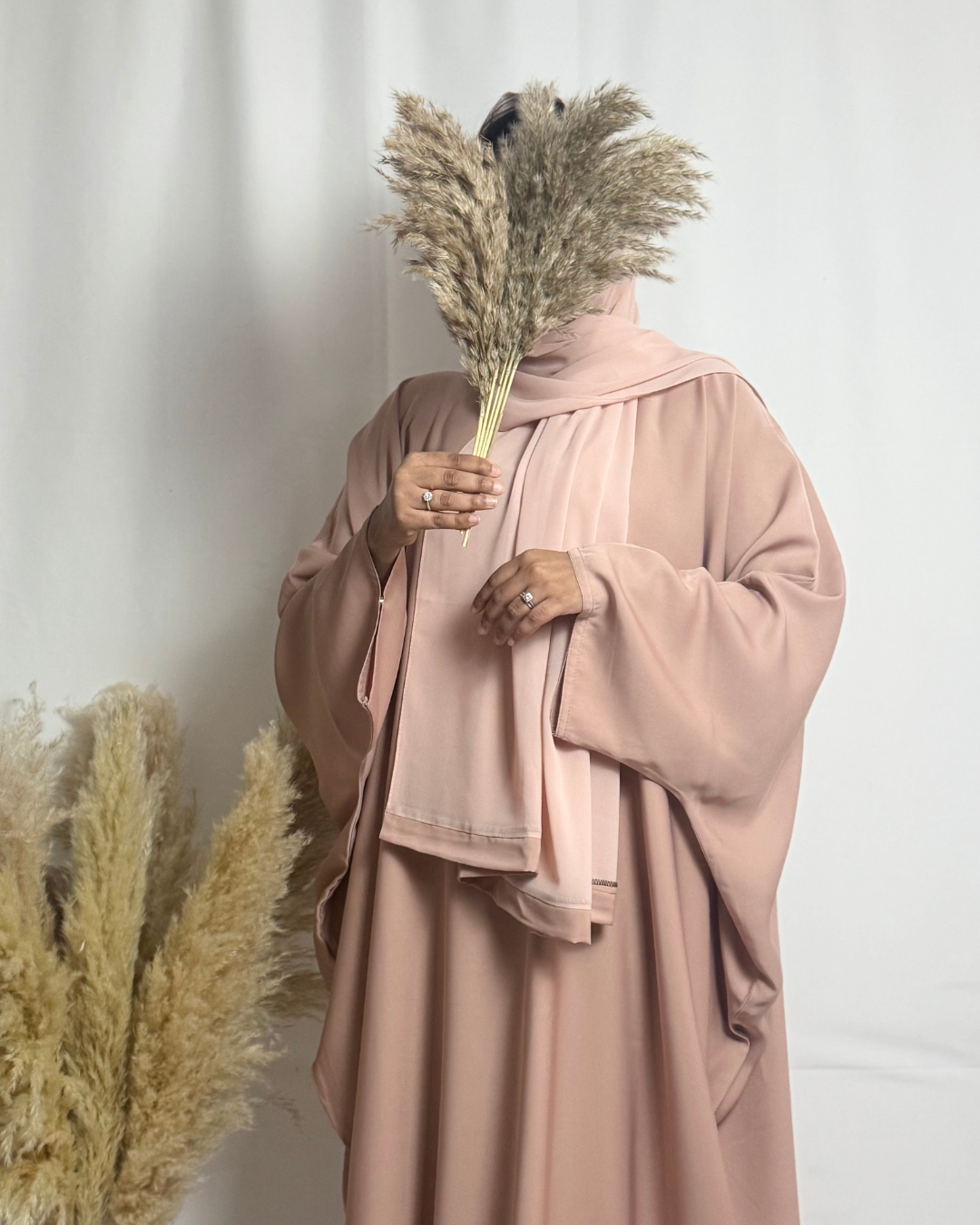 PREMIUM CLOSED FARASHA - BLUSH PINK - Modesty